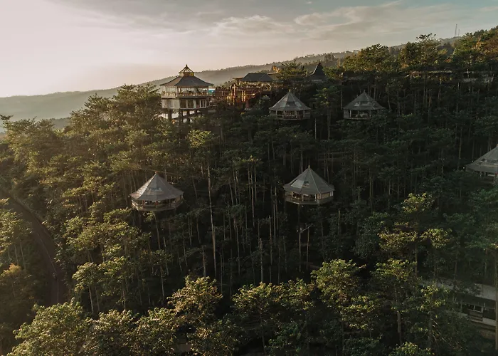 Hotel Munduk Heaven